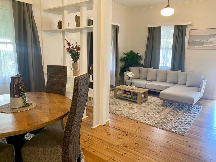 Апартаменты Tropical Oasis On Perkins Street Таунсвилл Экстерьер фото